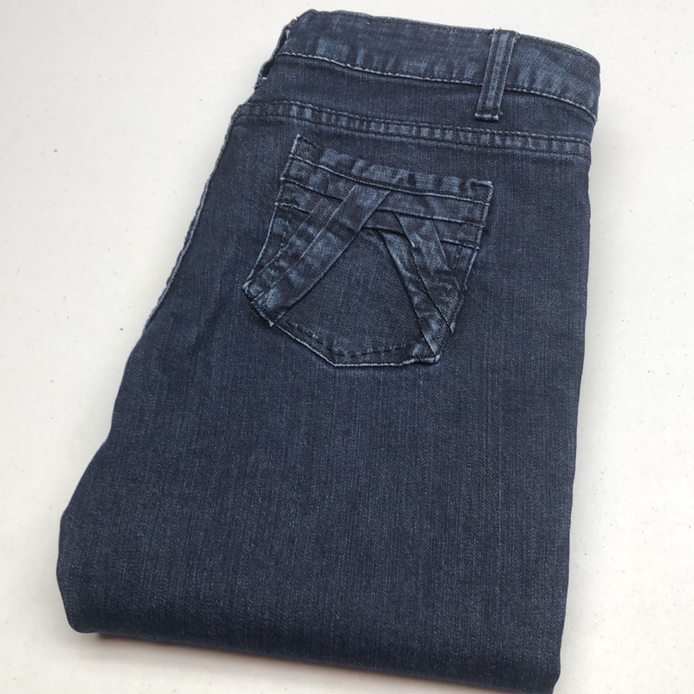 LIKE NEW BOOM BOOM PREMIUM WIDE BOOT MID-RISE JEANS 9/29x32 ⭐️